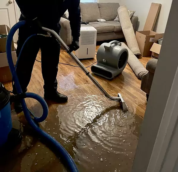 Why Homeowners & Businesses Choose Miramar Water Damage Restoration for Flood Cleanup in Miramar, FL?